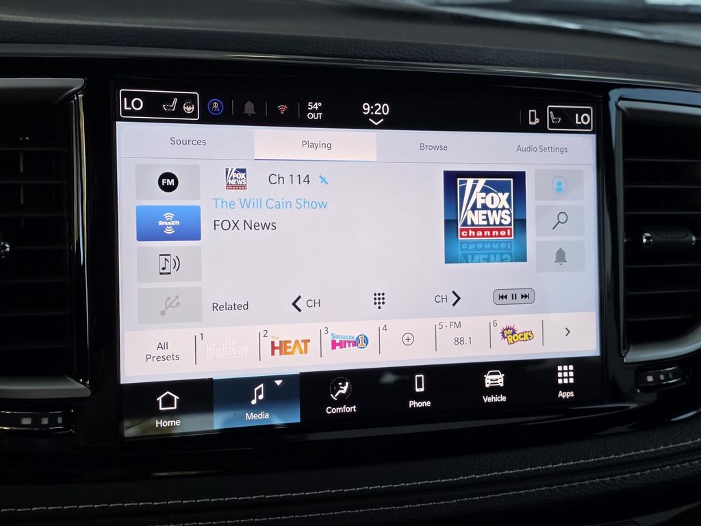 2026 Chrysler Pacifica Select - Photo 27