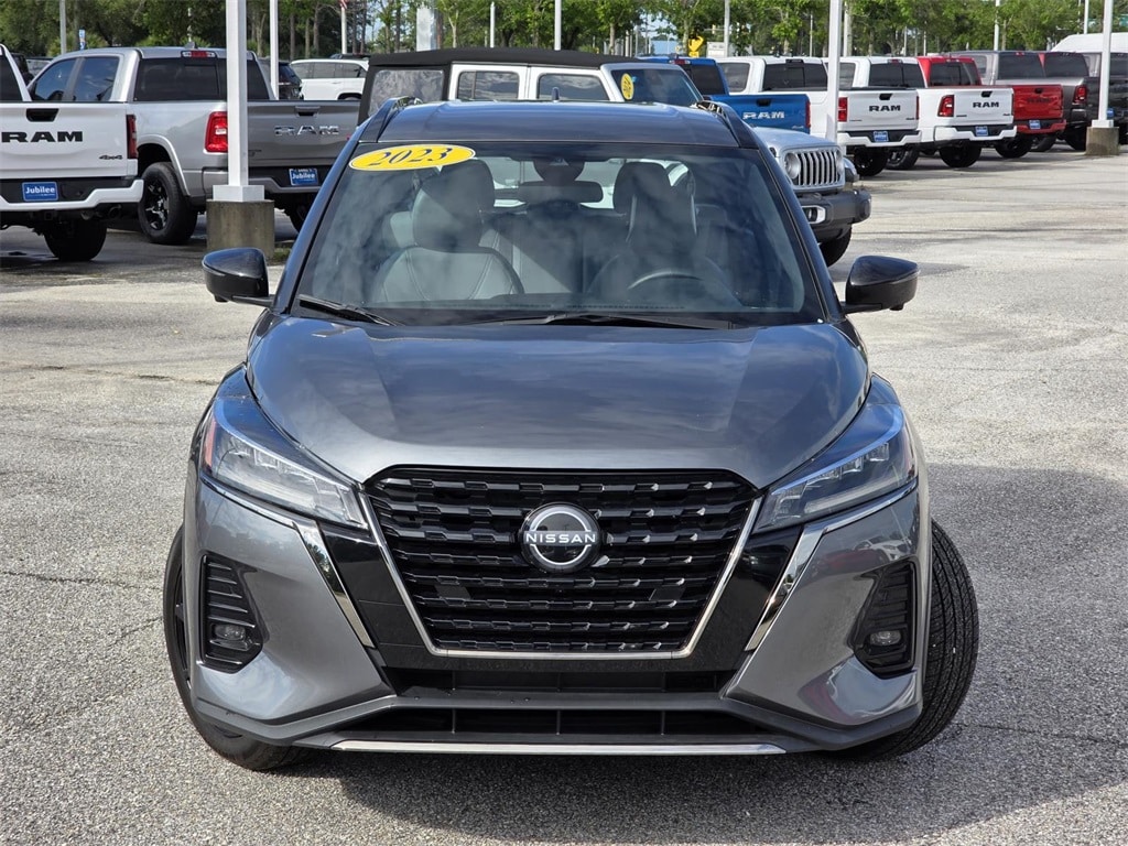 Certified 2023 Nissan Kicks SR with VIN 3N1CP5DV7PL575286 for sale in Mobile, AL