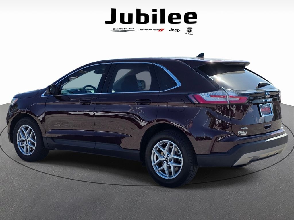 Used 2024 Ford Edge SEL SUV