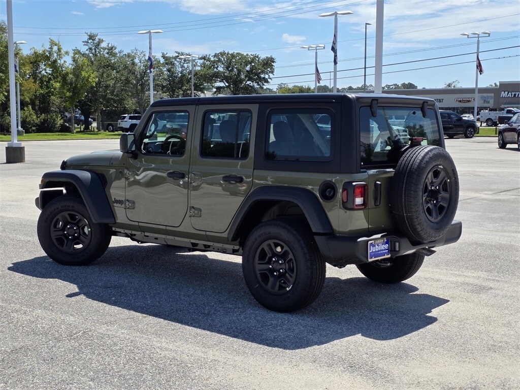 2025 Jeep Wrangler Sport photo 3