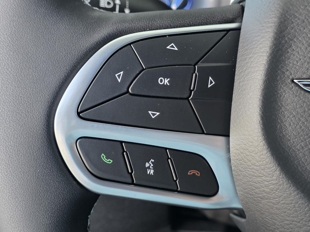 2026 Chrysler Pacifica Select - Photo 34