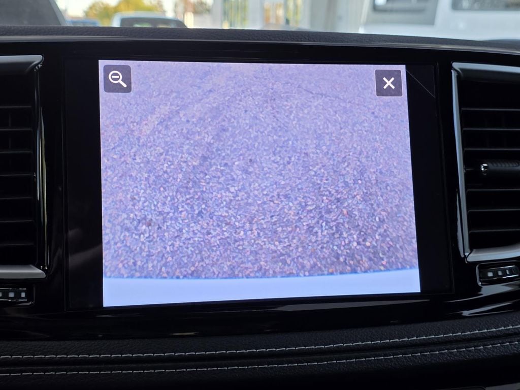 2026 Chrysler Pacifica Select - Photo 22