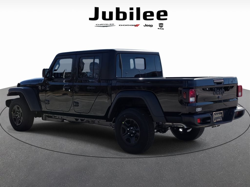 New 2026 Jeep Gladiator SPORT 4X4 Pickup