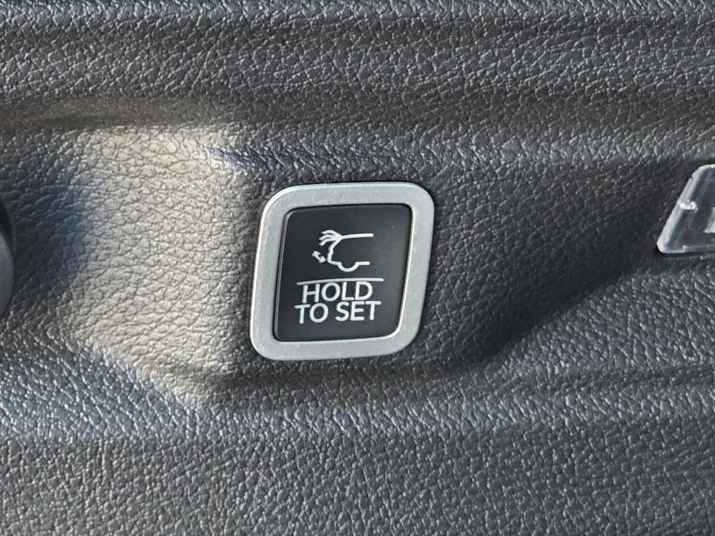 2025 Jeep Grand Cherokee L Altitude - Photo 14