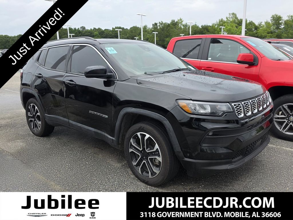 2022 Jeep Compass Limited 4X4's photo