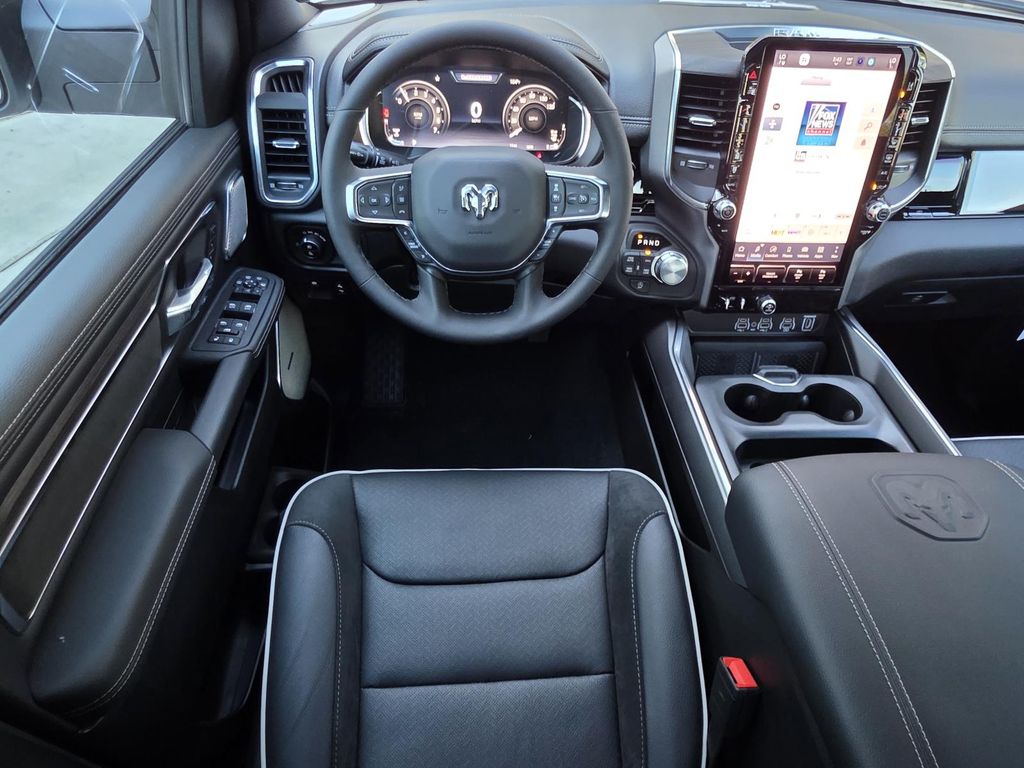 2026 RAM 1500 Laramie - Photo 14