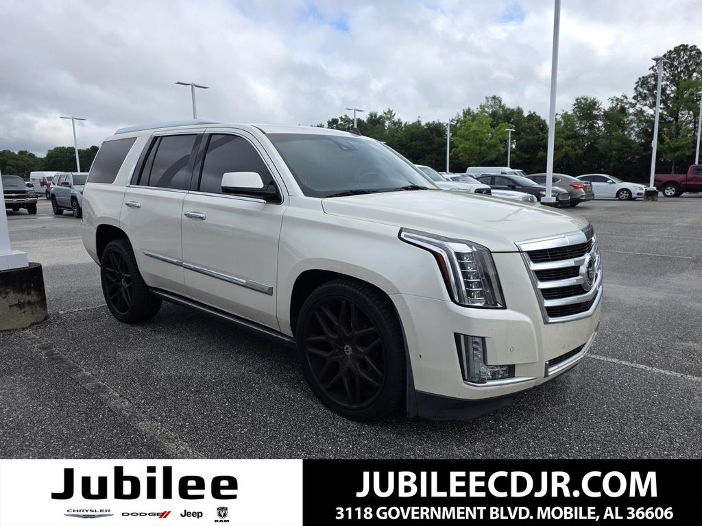 2015 Cadillac Escalade 2WD Premium's photo