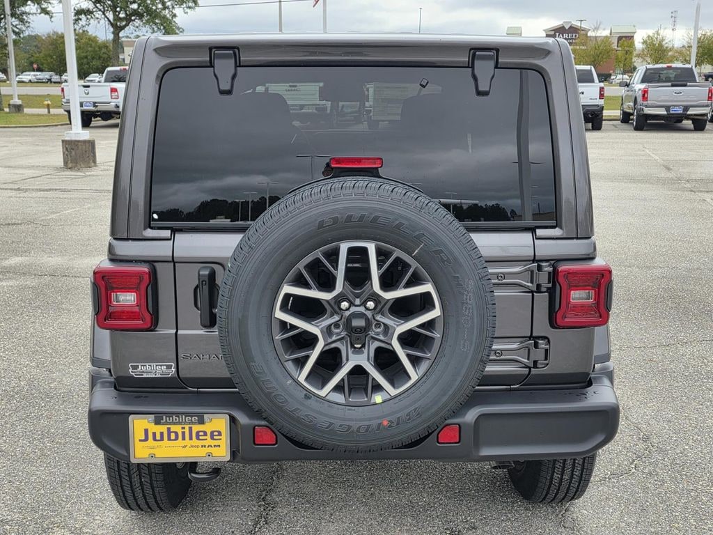 New 2026 Jeep Wrangler 4-DOOR SAHARA Sport Utility