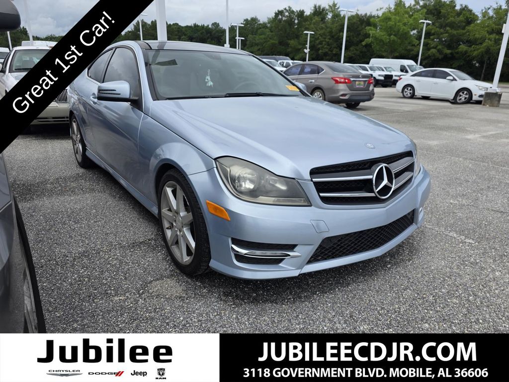 2013 Mercedes-Benz C-Class C250 Sport's photo