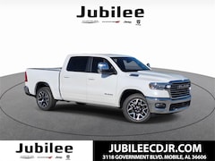 2026 Ram 1500 LARAMIE CREW CAB 4X4 5'7 BOX Pickup