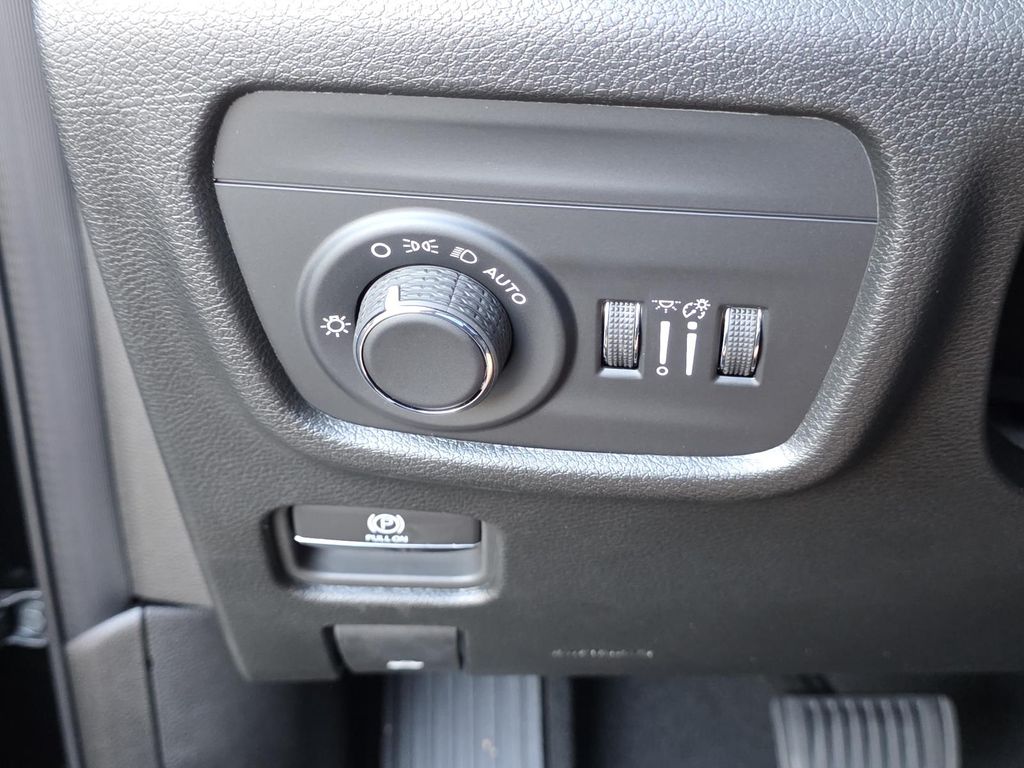 2025 Jeep Grand Cherokee L Altitude - Photo 26