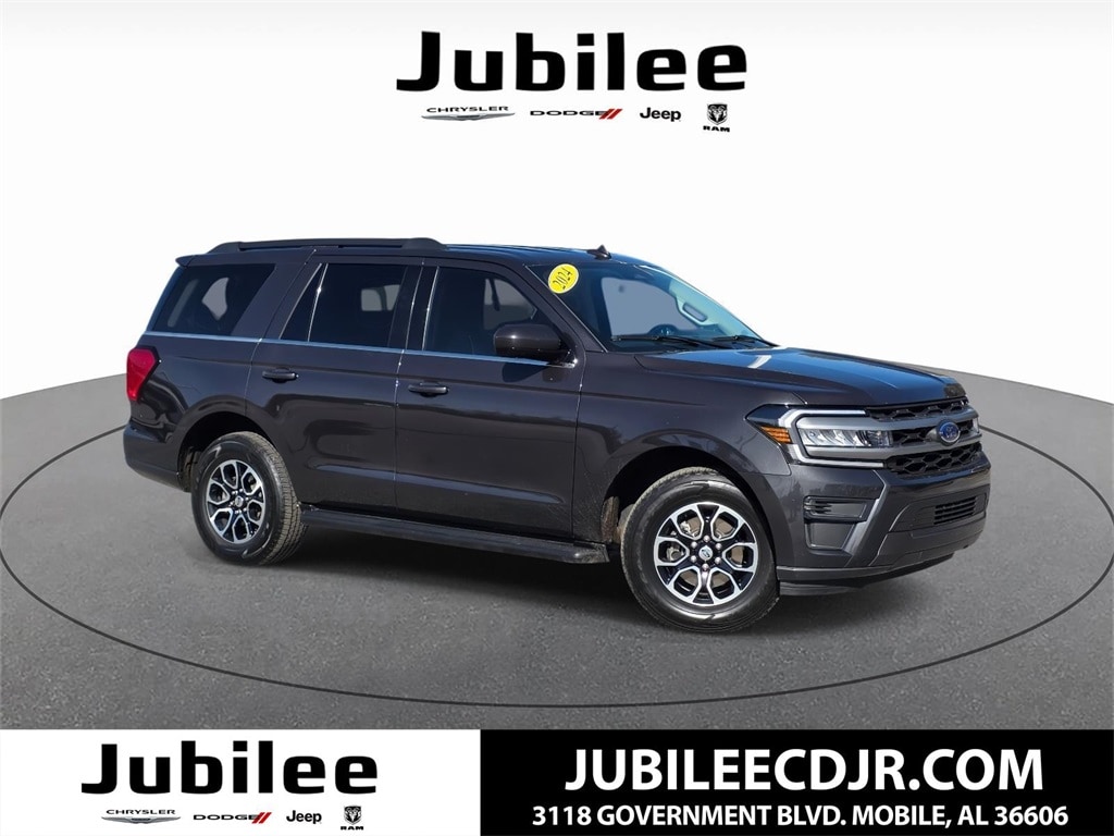 2024 Ford Expedition XLT's photo