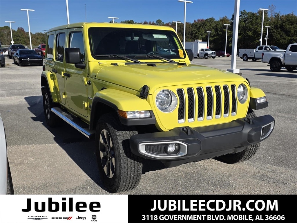 2023 Jeep Wrangler 4-Door Sahara's photo