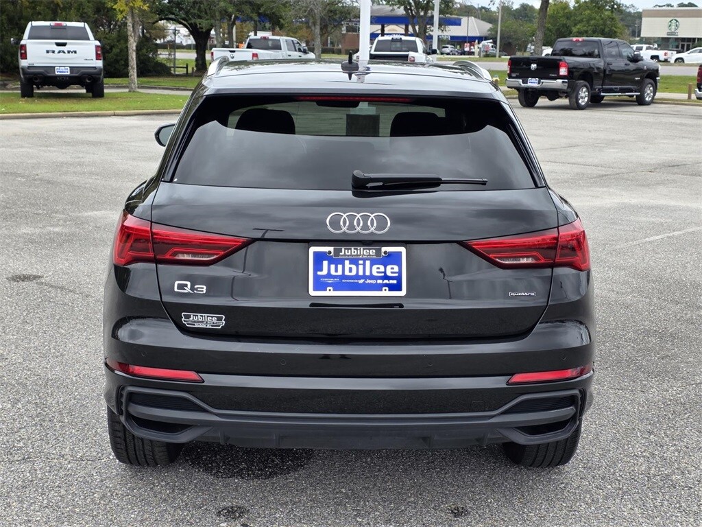 Used 2024 Audi Q3 Premium SUV