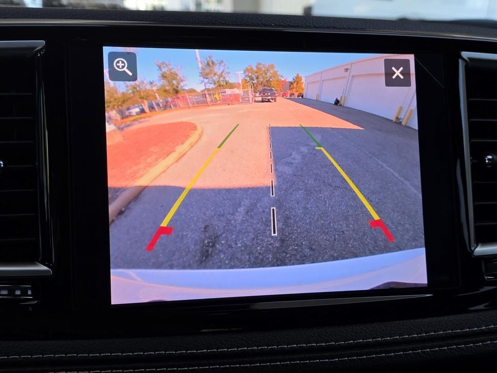 2026 Chrysler Pacifica Limited - Photo 24