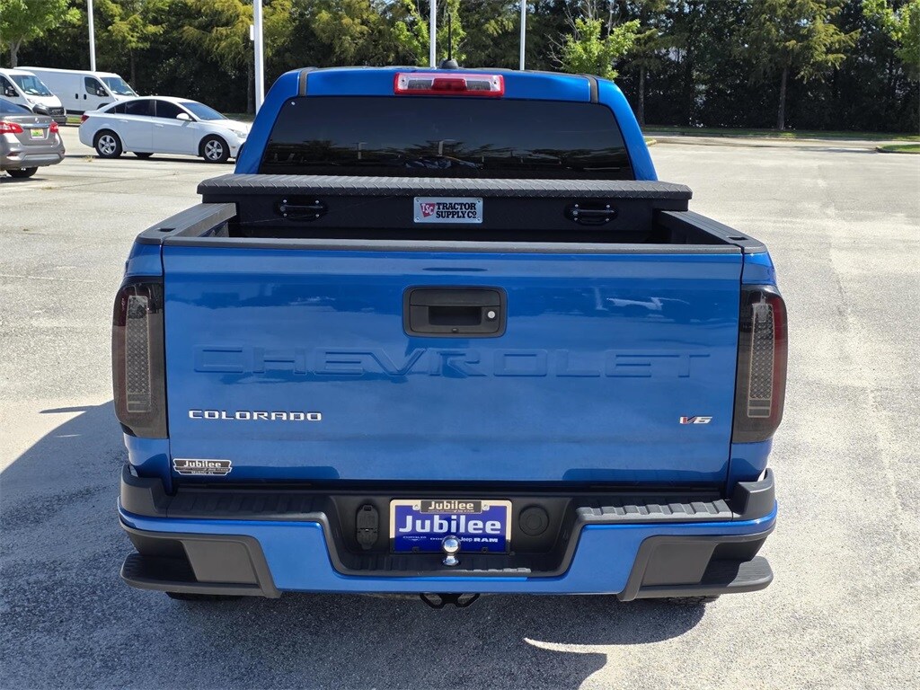 2021 Chevrolet Colorado LT photo 3