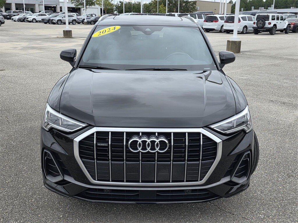 Used 2024 Audi Q3 Premium SUV