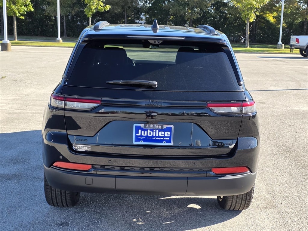 New 2025 Jeep Grand Cherokee LIMITED 4X4 Sport Utility