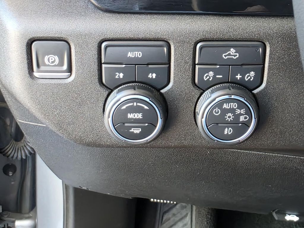 2024 Chevrolet Silverado 1500 RST - Photo 19