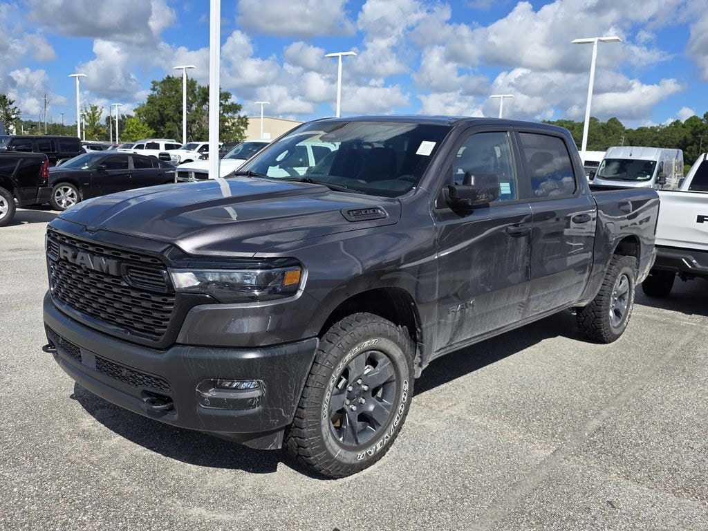 New 2026 Ram 1500 WARLOCK CREW CAB 4X4 5'7 BOX Pickup