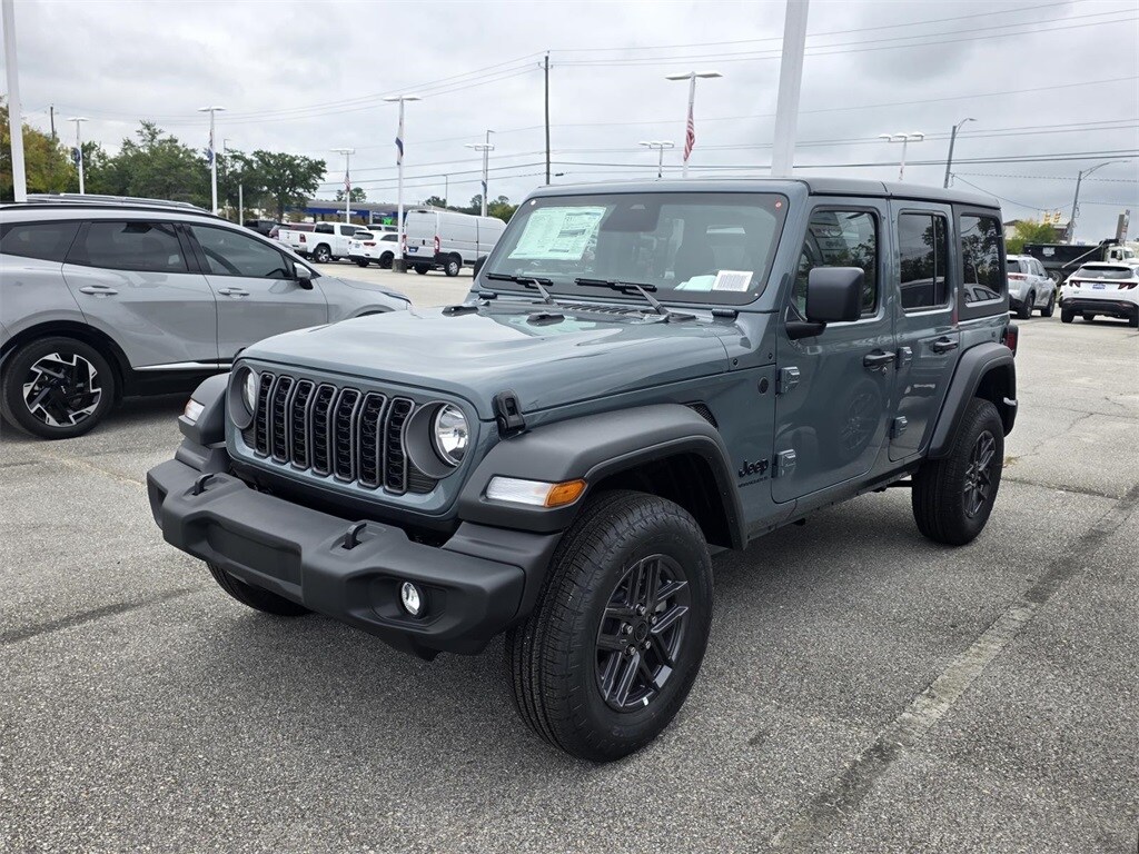New 2026 Jeep Wrangler 4-DOOR SPORT S Sport Utility