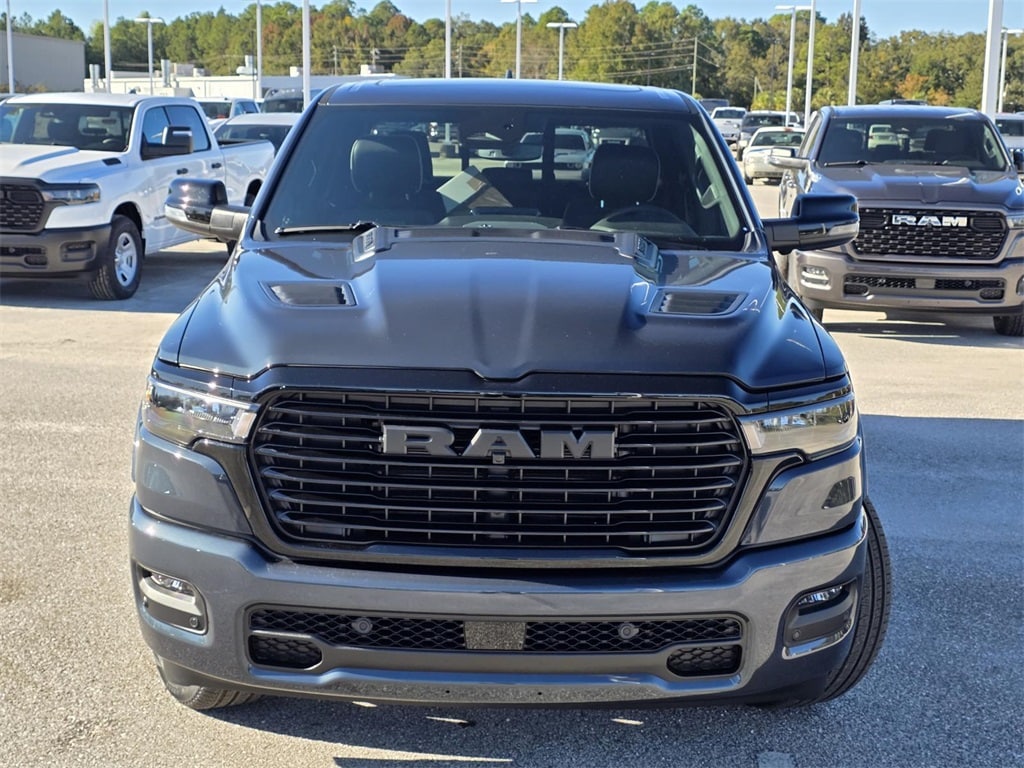 New 2026 Ram 1500 LARAMIE CREW CAB 4X4 5'7 BOX Pickup