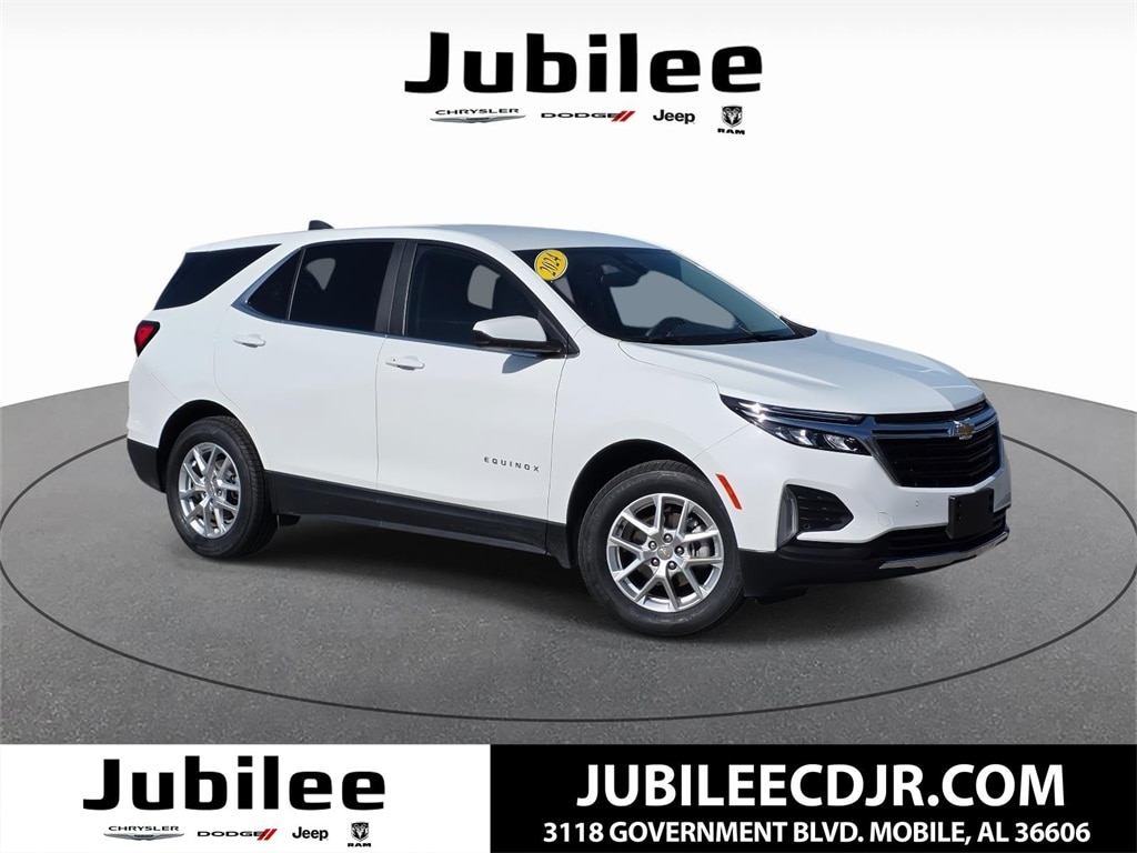 2024 Chevrolet Equinox LT's photo