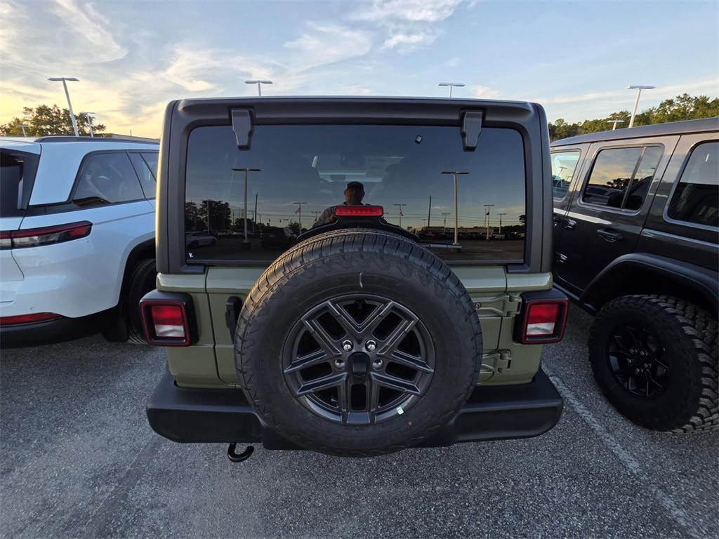 New 2026 Jeep Wrangler 4-DOOR SPORT S Sport Utility