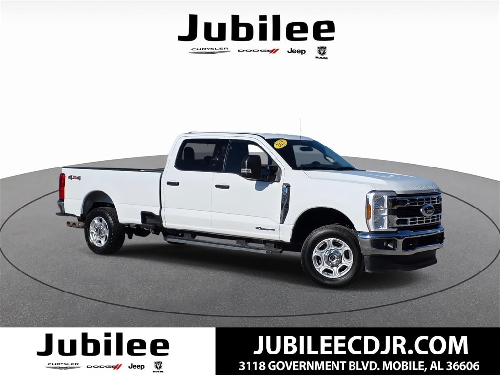 Used 2025 Ford F-250SD XLT Truck