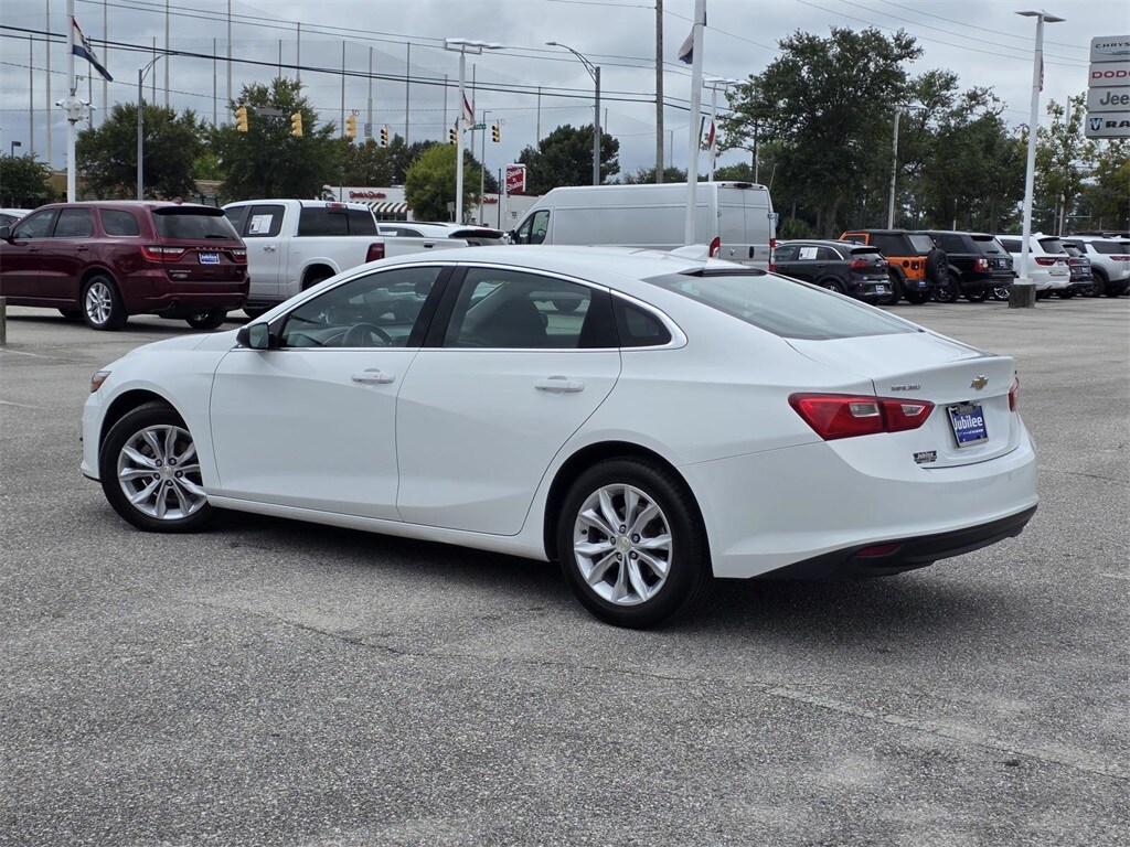 2023 Chevrolet Malibu 1LT photo 4