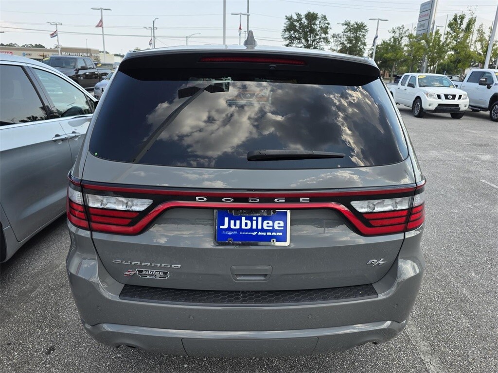 2022 Dodge Durango R/T photo 3