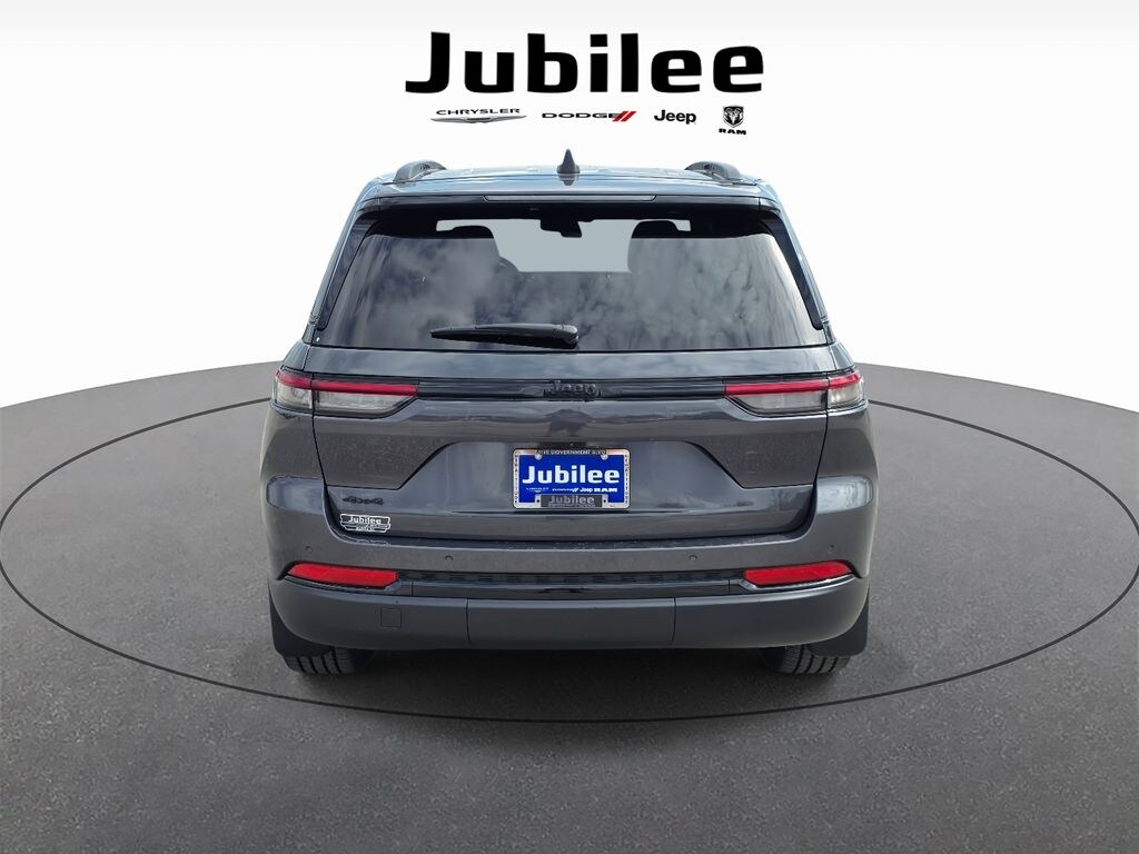 Used 2025 Jeep Grand Cherokee Altitude X SUV