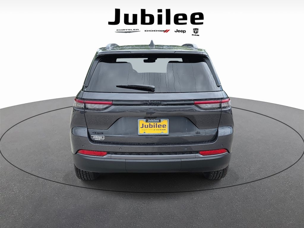 New 2026 Jeep Grand Cherokee LAREDO ALTITUDE 4X4 Sport Utility