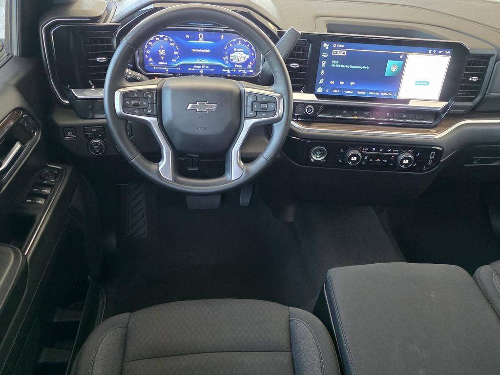 2024 Chevrolet Silverado 1500 RST - Photo 11