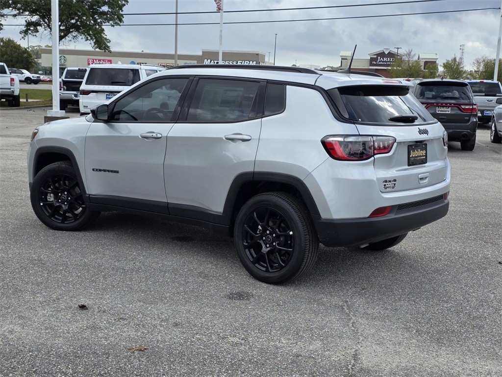 New 2026 Jeep Compass LATITUDE ALTITUDE 4X4 Sport Utility