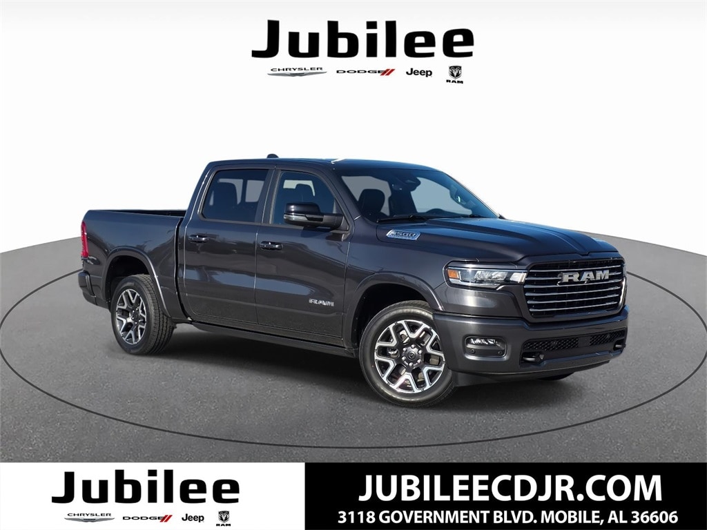 2026 RAM Ram 1500 Pickup Laramie's photo