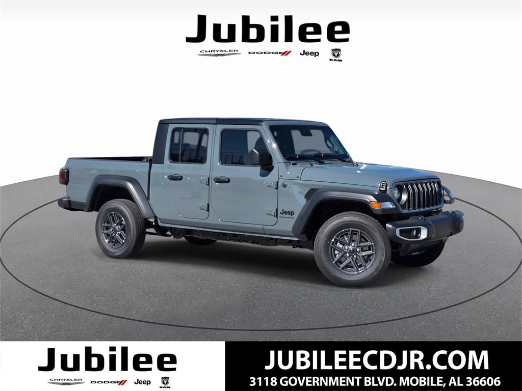 New 2025 Jeep Gladiator SPORT S 4X4 Pickup
