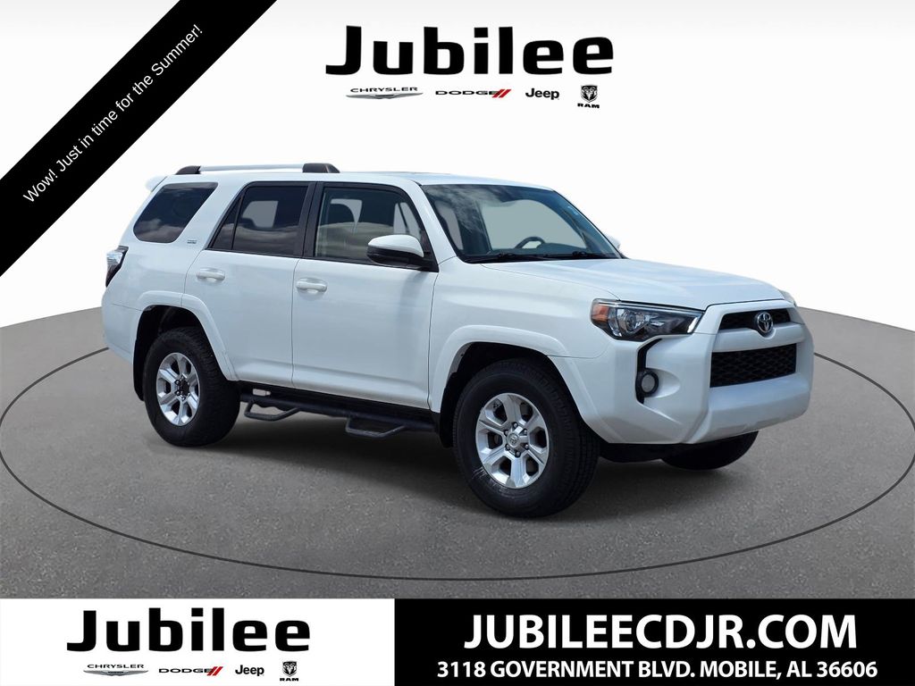 2019 Toyota 4Runner SR5 V6's photo