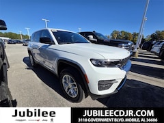 2025 Jeep Grand Cherokee LAREDO X 4X2 Sport Utility