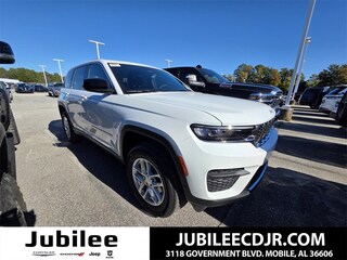 2025 Jeep Grand Cherokee LAREDO X 4X2 Sport Utility