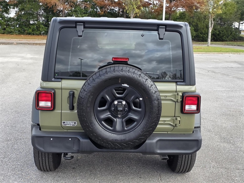 Used 2025 Jeep Wrangler Sport SUV