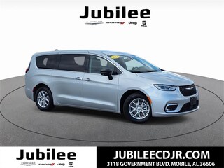 2024 Chrysler Pacifica Touring L Minivan/Van