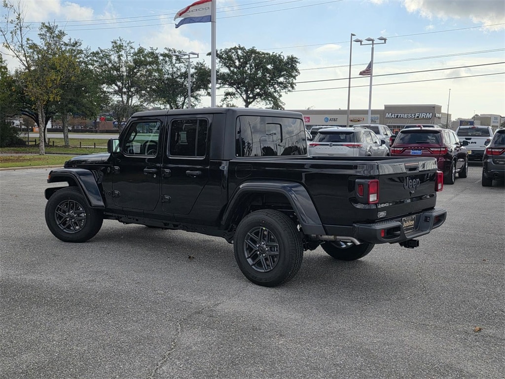New 2026 Jeep Gladiator SPORT S 4X4 Pickup