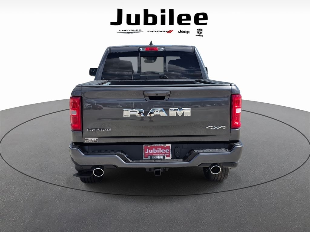 New 2026 Ram 1500 LARAMIE CREW CAB 4X4 5'7 BOX Pickup