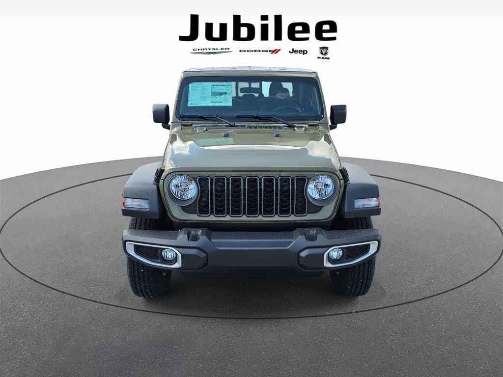 New 2026 Jeep Gladiator SPORT 4X4 Pickup