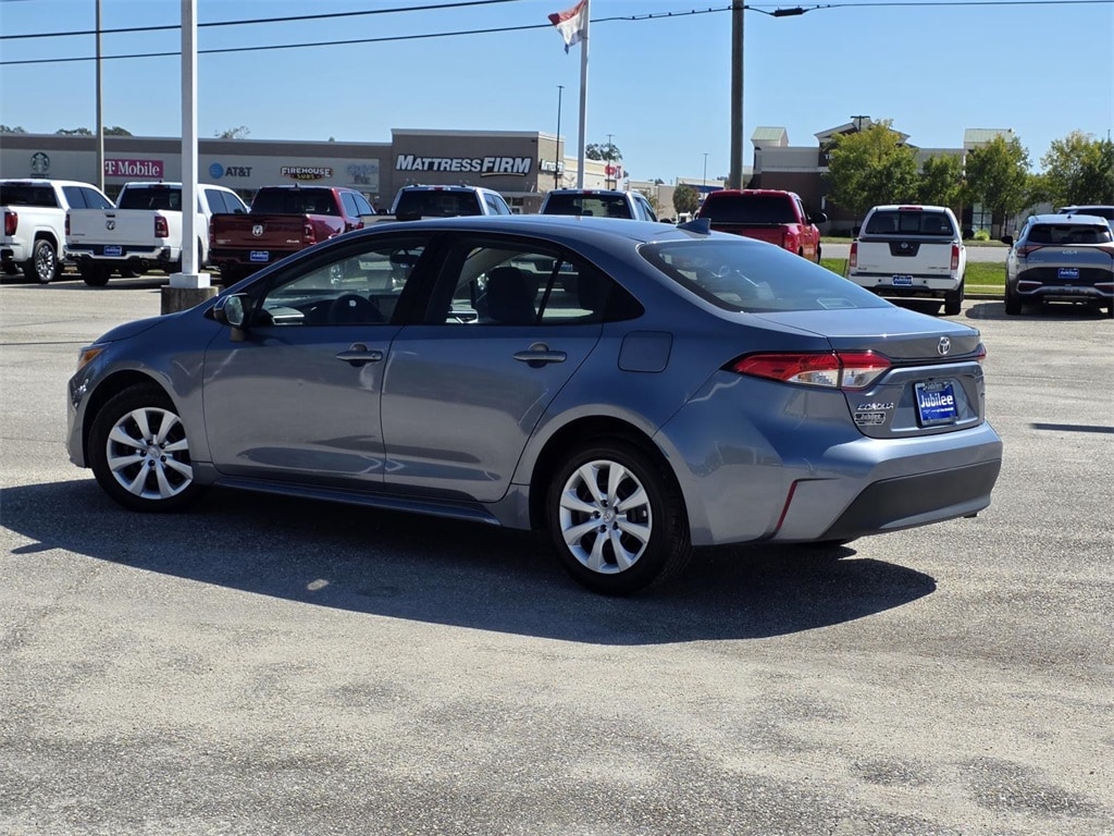 Used 2024 Toyota Corolla LE Sedan