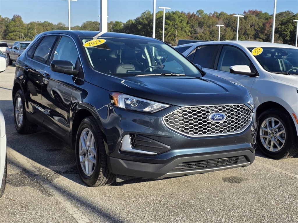 2024 Ford Edge SEL's photo