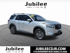 2022 Nissan Pathfinder SV SUV