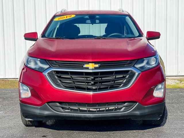 Used 2019 Chevrolet Equinox LT with VIN 2GNAXVEX0K6167771 for sale in Manistee, MI