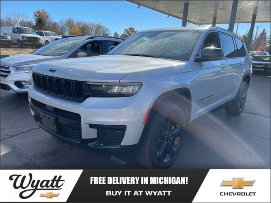 Used 2022 Jeep Grand Cherokee L Laredo